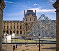 Louvre Pyramid 